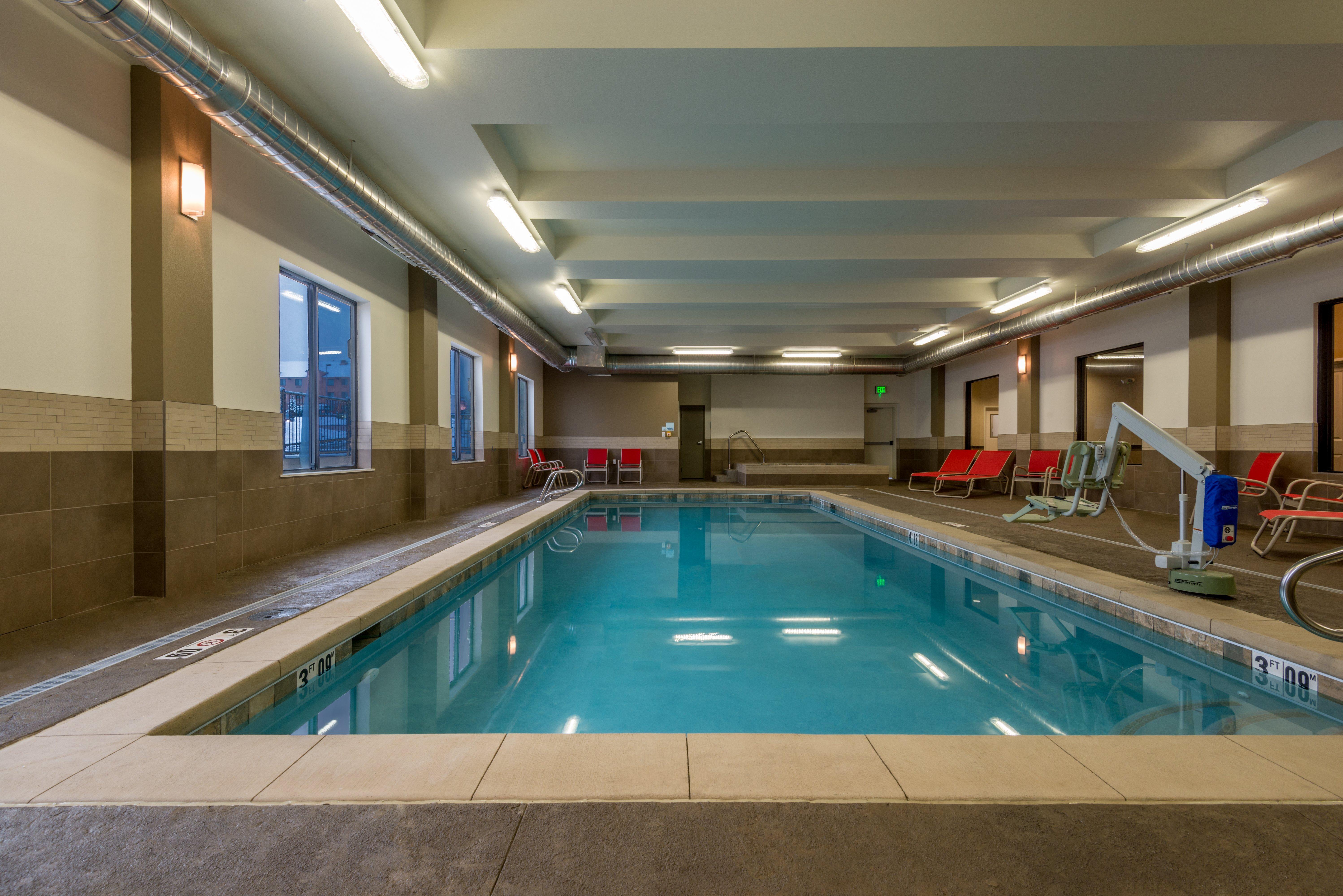 Holiday Inn Express & Suites Denver South - Castle Rock By Ihg Dış mekan fotoğraf
