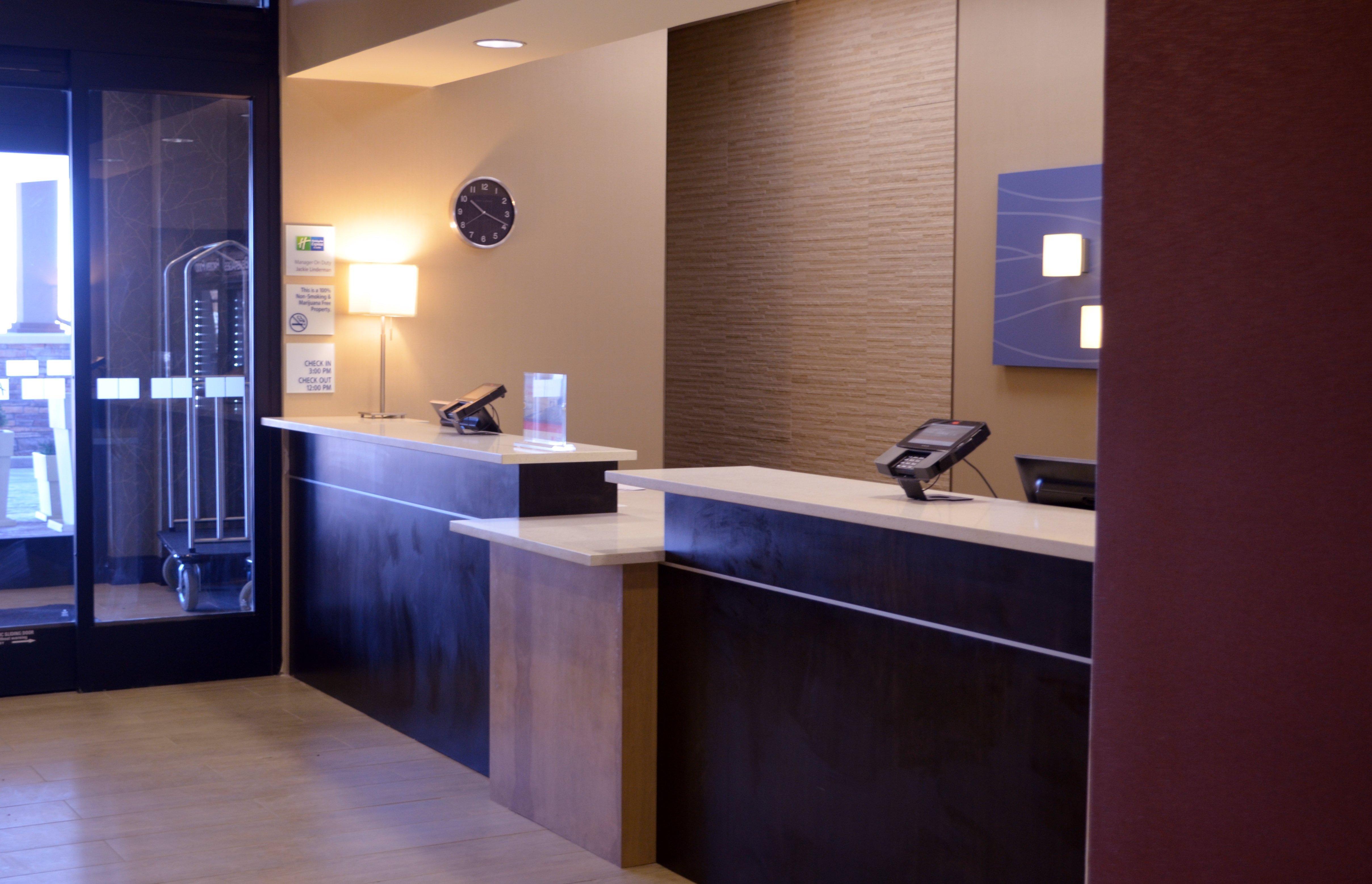 Holiday Inn Express & Suites Denver South - Castle Rock By Ihg Dış mekan fotoğraf